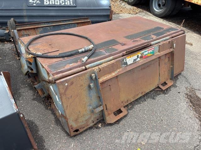 Bobcat 72 Ielu tīrīšanas mašīnas
