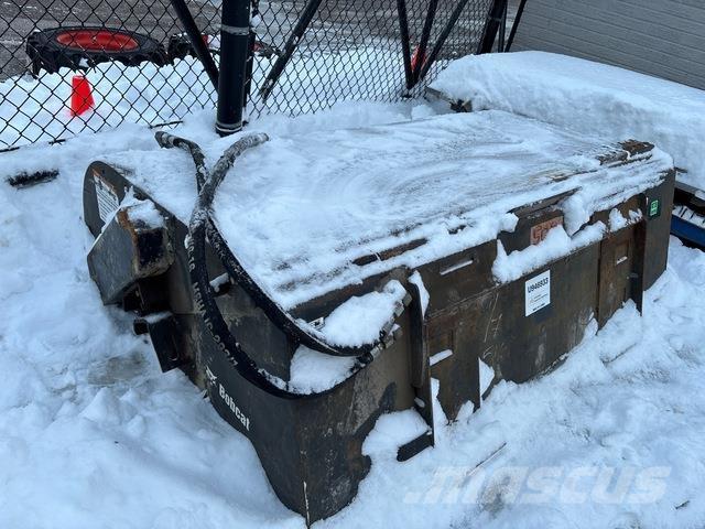 Bobcat 72 Ielu tīrīšanas mašīnas