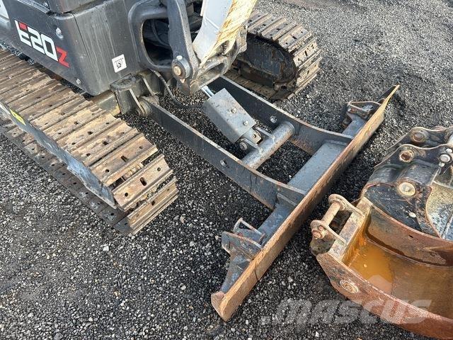 Bobcat E20Z Mini ekskavatori < 7 t