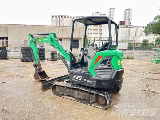 Bobcat E32i Kāpurķēžu ekskavatori