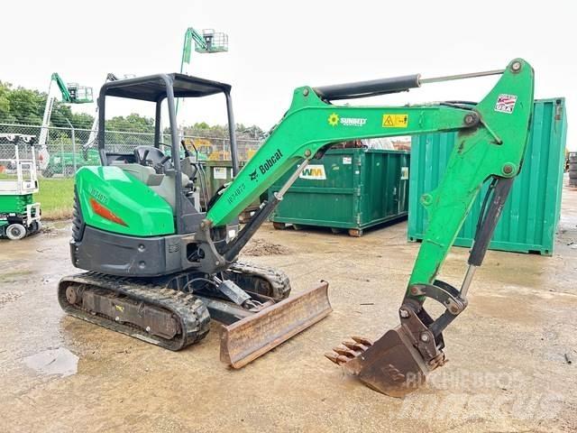 Bobcat E32i Kāpurķēžu ekskavatori