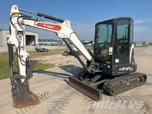 Bobcat E35 Kāpurķēžu ekskavatori