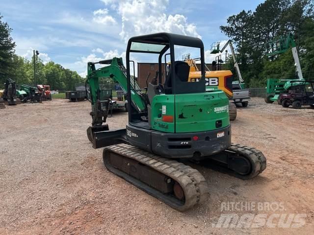 Bobcat E45 Kāpurķēžu ekskavatori