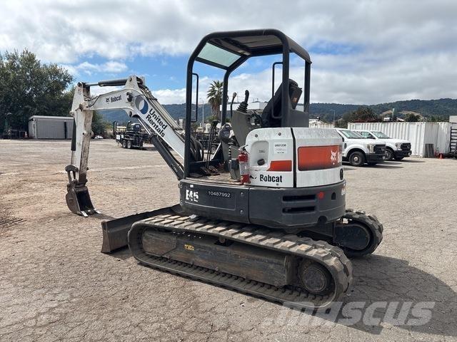 Bobcat E45 Kāpurķēžu ekskavatori