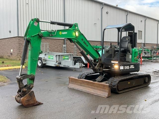 Bobcat E45 Kāpurķēžu ekskavatori