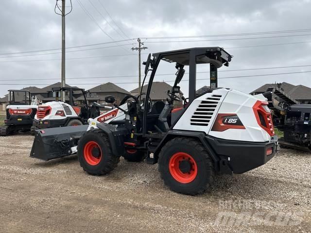 Bobcat L85 Iekrāvēji uz riteņiem