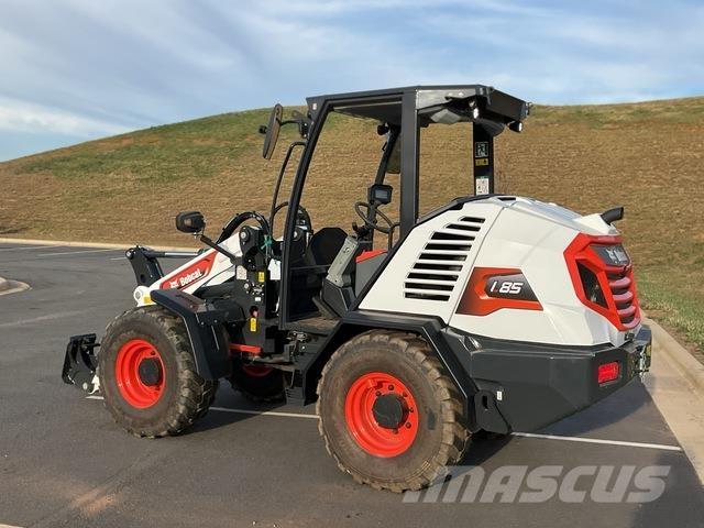 Bobcat L85 Iekrāvēji uz riteņiem