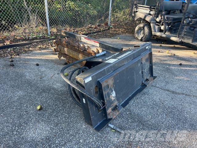 Bobcat LT313 Tranšeju racēji