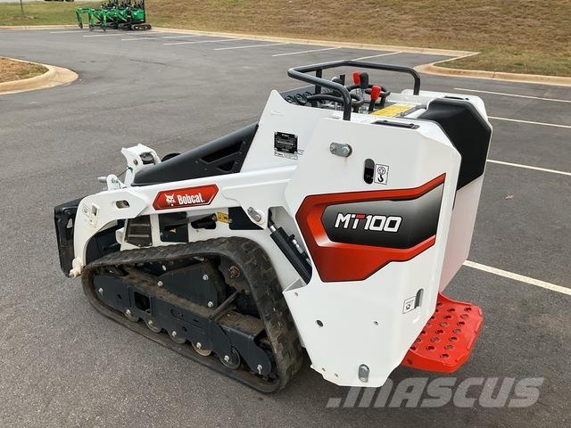 Bobcat MT100 Lietoti riteņu kompaktiekrāvēji