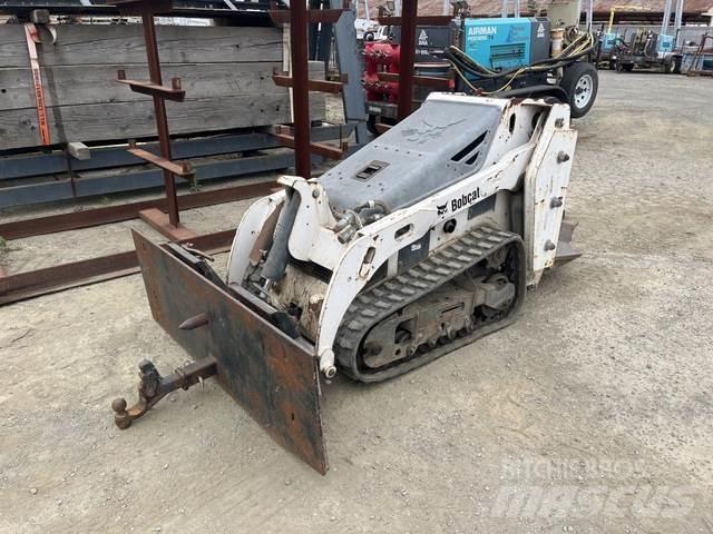 Bobcat MT52 Lietoti riteņu kompaktiekrāvēji
