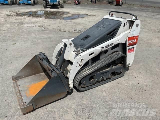 Bobcat MT55 Lietoti riteņu kompaktiekrāvēji
