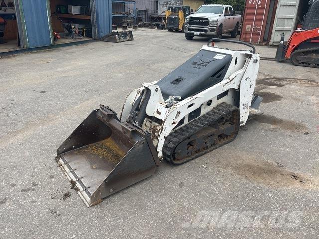 Bobcat MT55 Lietoti riteņu kompaktiekrāvēji