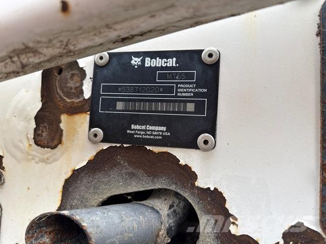 Bobcat MT55 Lietoti riteņu kompaktiekrāvēji
