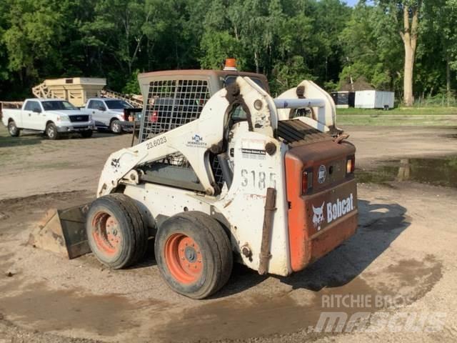 Bobcat S185 Lietoti riteņu kompaktiekrāvēji