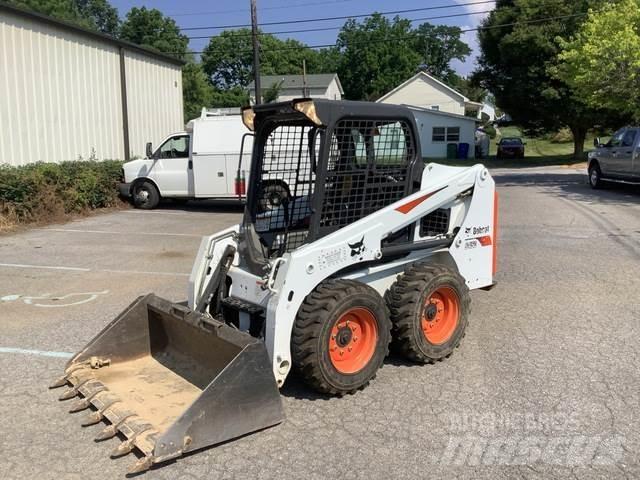 Bobcat S450 Lietoti riteņu kompaktiekrāvēji