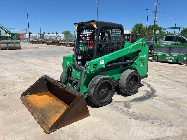 Bobcat S550 Lietoti riteņu kompaktiekrāvēji