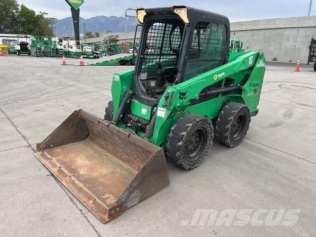 Bobcat S550 Lietoti riteņu kompaktiekrāvēji