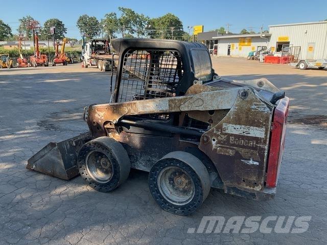 Bobcat S550 Lietoti riteņu kompaktiekrāvēji