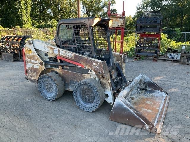 Bobcat S550 Lietoti riteņu kompaktiekrāvēji