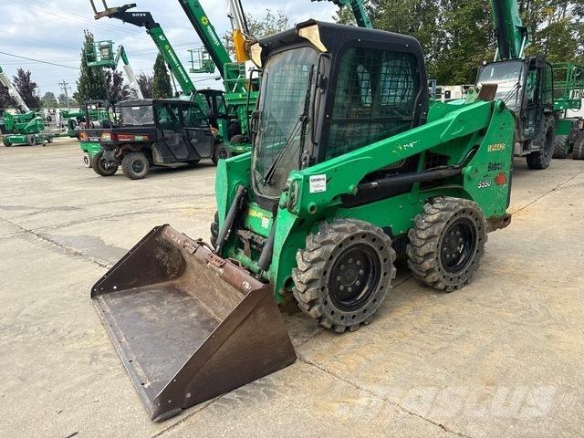 Bobcat S550 Lietoti riteņu kompaktiekrāvēji
