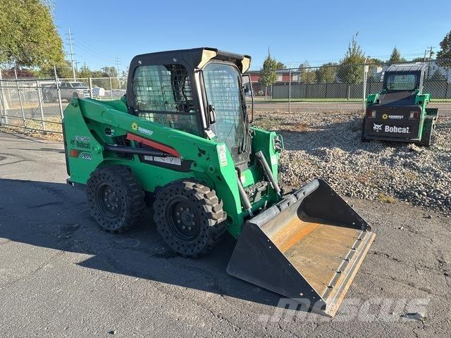 Bobcat S550 Lietoti riteņu kompaktiekrāvēji