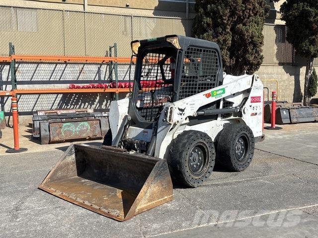 Bobcat S550 Lietoti riteņu kompaktiekrāvēji