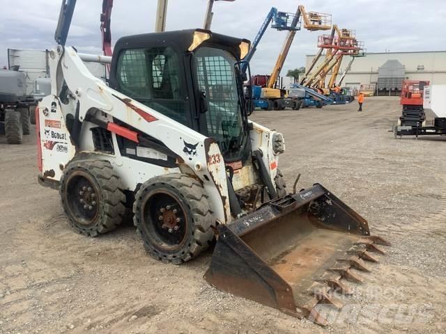 Bobcat S570 Lietoti riteņu kompaktiekrāvēji