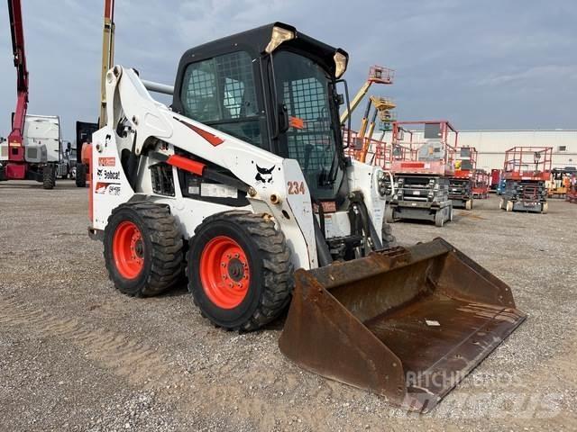 Bobcat S570 Lietoti riteņu kompaktiekrāvēji