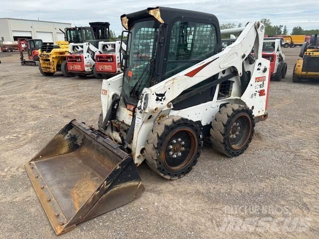 Bobcat S570 Lietoti riteņu kompaktiekrāvēji
