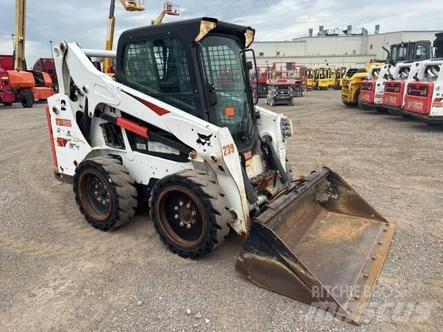 Bobcat S570 Lietoti riteņu kompaktiekrāvēji