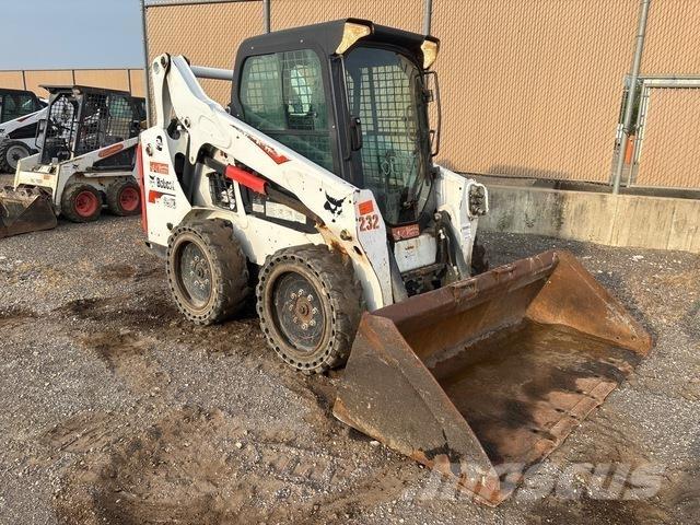 Bobcat S570 Lietoti riteņu kompaktiekrāvēji