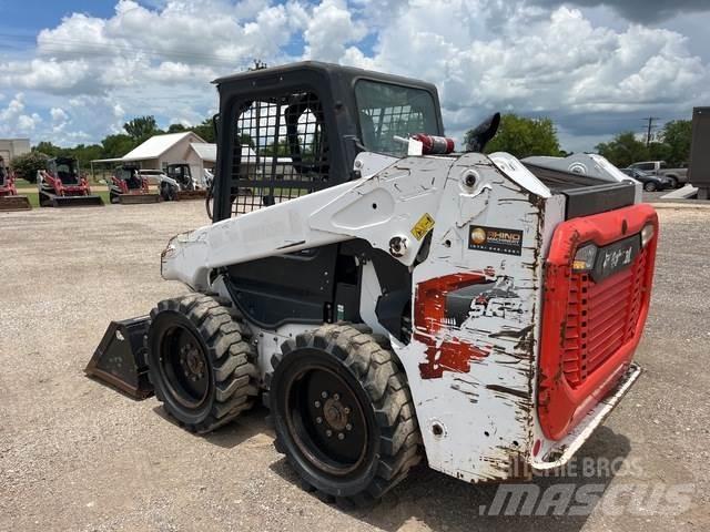 Bobcat S62 Lietoti riteņu kompaktiekrāvēji