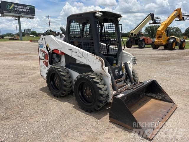 Bobcat S62 Lietoti riteņu kompaktiekrāvēji