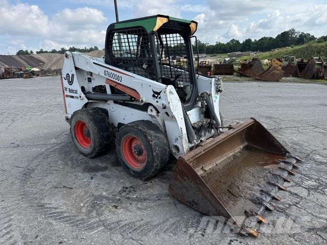 Bobcat S630 Lietoti riteņu kompaktiekrāvēji