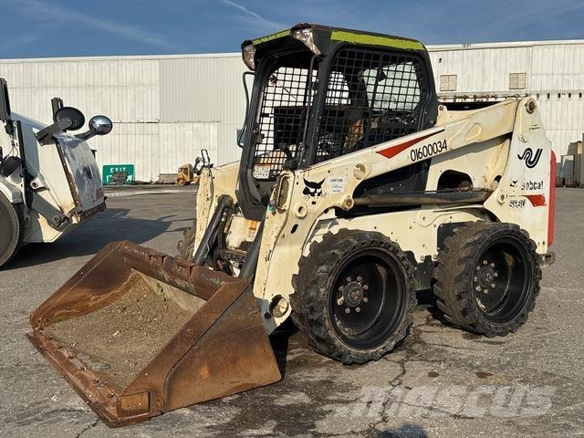 Bobcat S630 Lietoti riteņu kompaktiekrāvēji