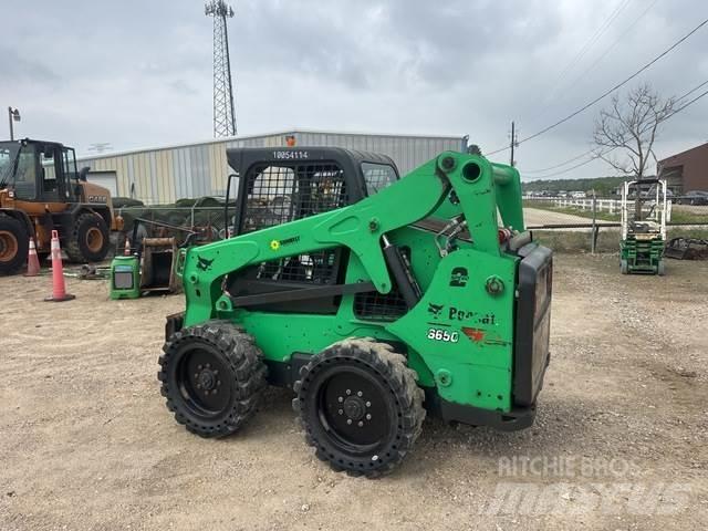 Bobcat S650 Lietoti riteņu kompaktiekrāvēji