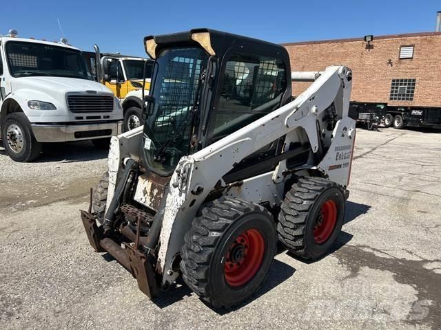 Bobcat S650 Lietoti riteņu kompaktiekrāvēji
