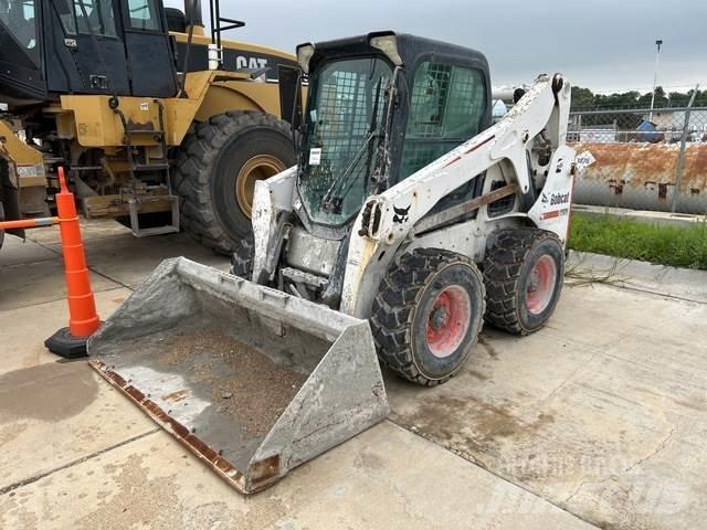 Bobcat S650 Lietoti riteņu kompaktiekrāvēji