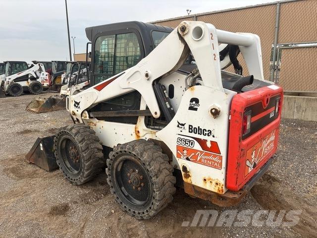 Bobcat S650 Lietoti riteņu kompaktiekrāvēji