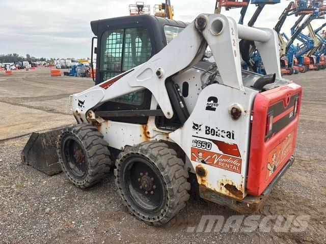 Bobcat S650 Lietoti riteņu kompaktiekrāvēji