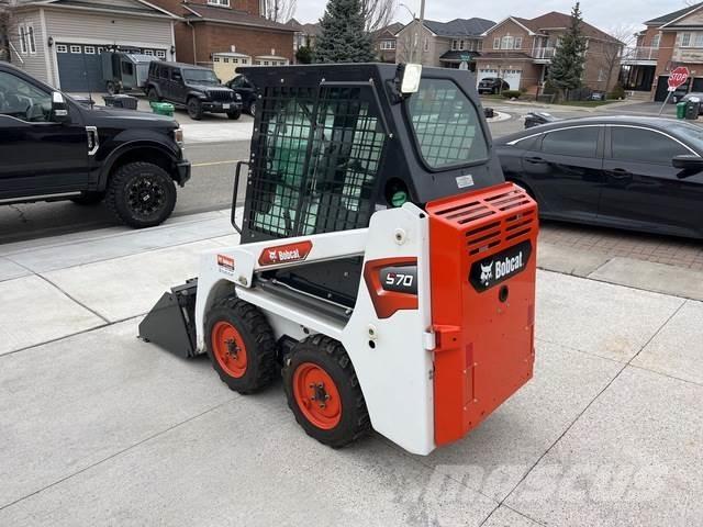 Bobcat S70 Lietoti riteņu kompaktiekrāvēji