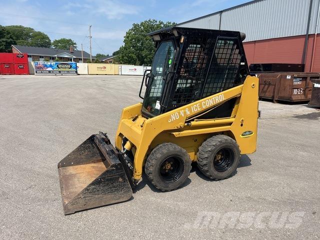 Bobcat S70 Lietoti riteņu kompaktiekrāvēji