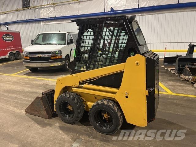 Bobcat S70 Lietoti riteņu kompaktiekrāvēji