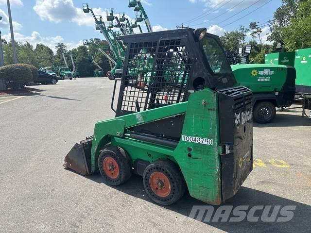 Bobcat S70 Lietoti riteņu kompaktiekrāvēji