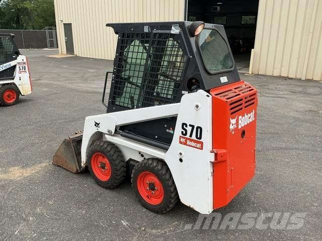Bobcat S70 Lietoti riteņu kompaktiekrāvēji