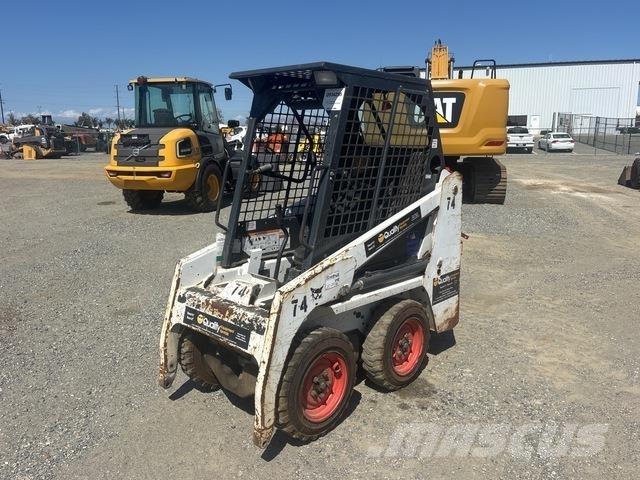 Bobcat S70 Lietoti riteņu kompaktiekrāvēji