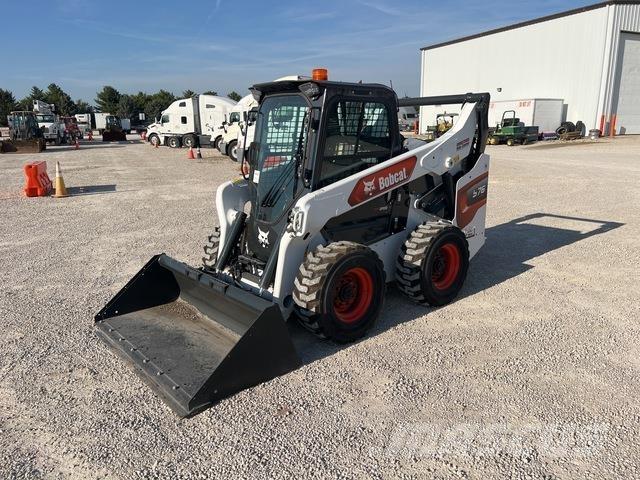 Bobcat S76 Lietoti riteņu kompaktiekrāvēji
