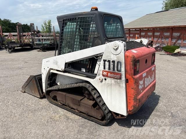 Bobcat T110 Lietoti riteņu kompaktiekrāvēji
