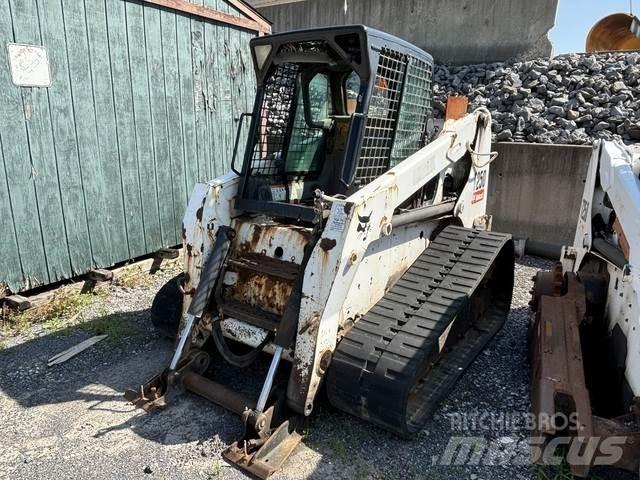 Bobcat T250 Lietoti riteņu kompaktiekrāvēji