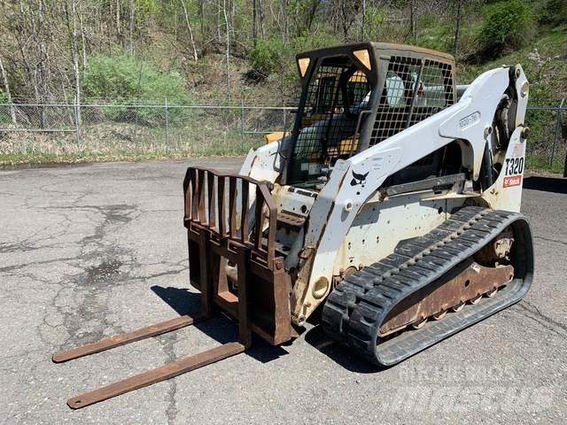 Bobcat T320 Lietoti riteņu kompaktiekrāvēji